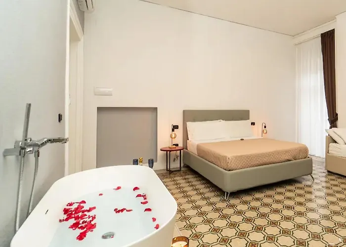 La Piazza Suite