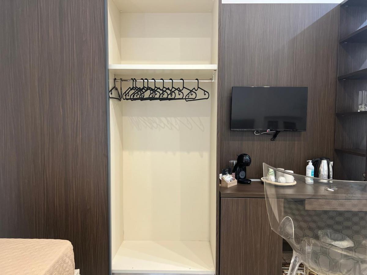 La Piazza Bed & Breakfast Naples