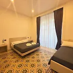 La Piazza Suite